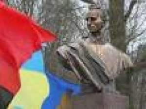 Чи потрібна революція?
